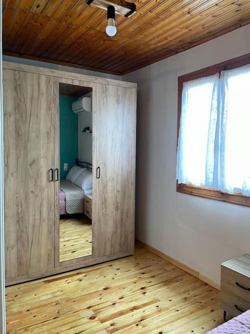 Apartament Politis' Wooden House Vasilikí Zewnętrze zdjęcie